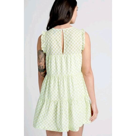Modcloth Day Tripping Eyelet Flower Fields Trapeze Mini Dress White/Green M NWT - Picture 4 of 12